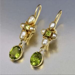Vintage style earrings A952